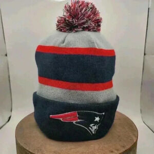 New Era New England Patriots NFL Football Pom Knit Beanie Hat FLEECE LINED.